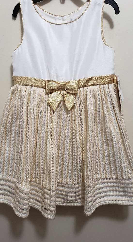 Sz6 Girls Formal Dress (Macys - NWT)